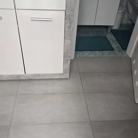 Alex - Nahe Zob&hbf - Maisonette-apartment ליבק