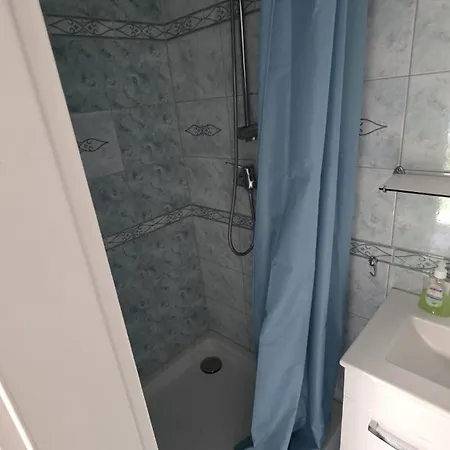 Alex - Nahe Zob&hbf - Maisonette-apartment Διαμέρισμα *